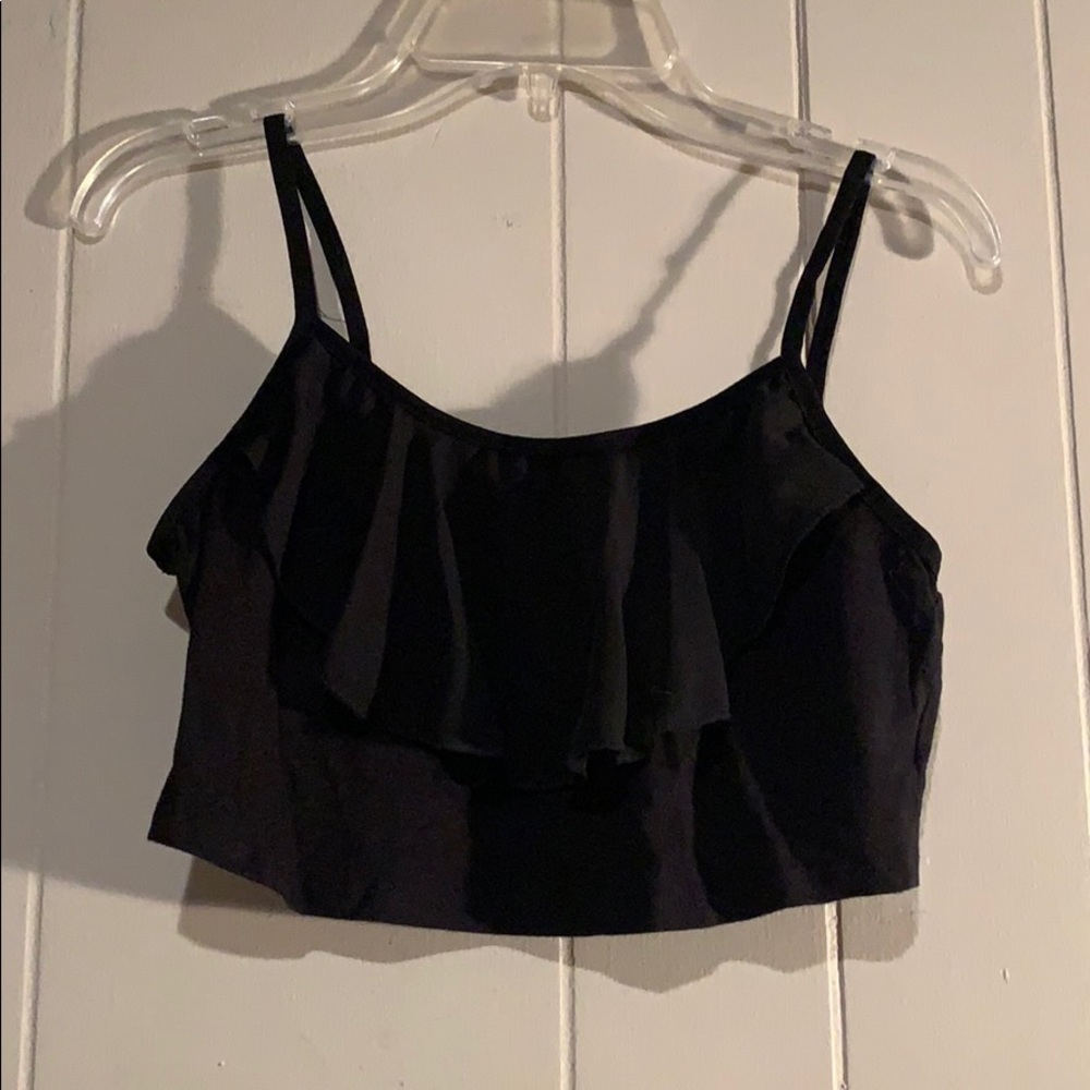 Black Crop Top⭐️